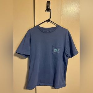 VINEYARD VINES Men’s Large Whale Tee Shirt